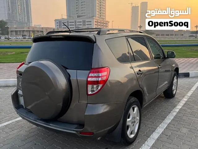 Toyota RAV4 2011