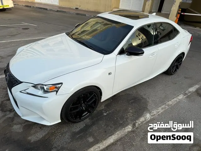 Lexus IS 300 2016