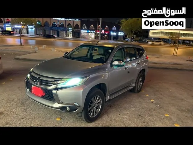 Mitsubishi Montero 2018