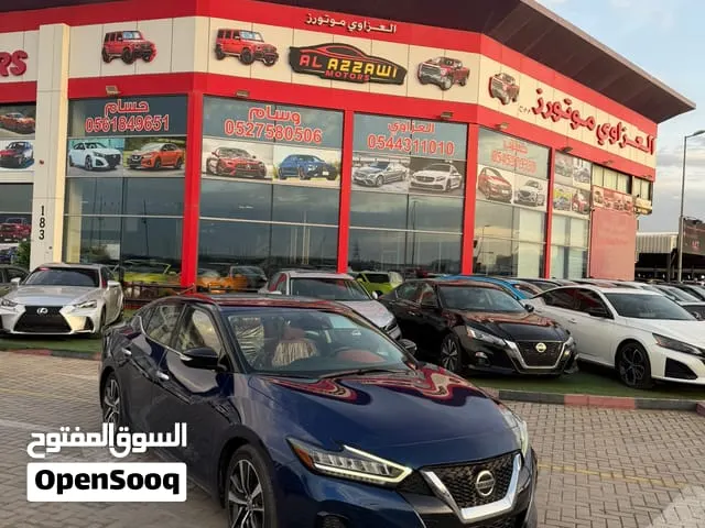 Nissan Maxima SV 2021