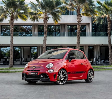 Abarth 695 2023 — OneClickDrive