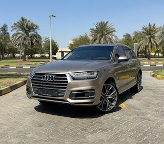 Audi Q7 2019 — OneClickDrive