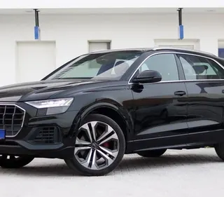 Audi Q8 2023 — OneClickDrive