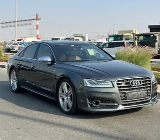 Audi S8 2015 — OneClickDrive