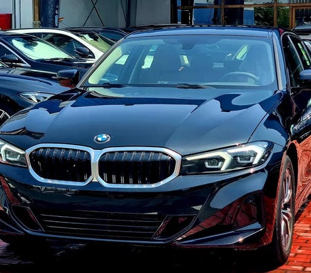BMW 3 Series 2025 — OneClickDrive