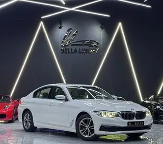 بي إم دبليو 5 Series 2020