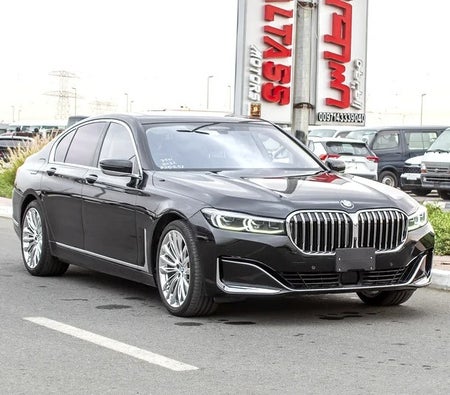 BMW 7 Series 2022 — OneClickDrive