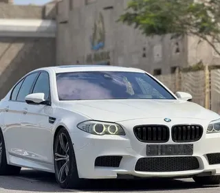 BMW M5 2013 — OneClickDrive