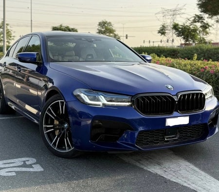 BMW M5 2022 — OneClickDrive