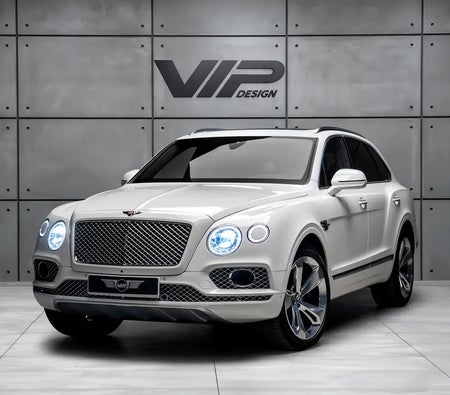 Bentley Bentayga 2020 — OneClickDrive