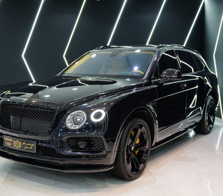 Bentley Bentayga 2019 — OneClickDrive