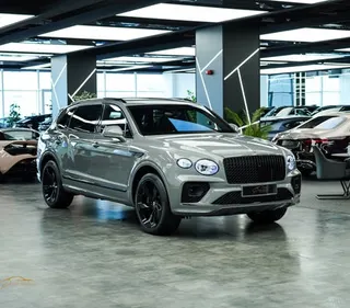 بنتلي Bentayga 2023