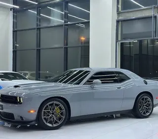 Dodge Challenger 2021
