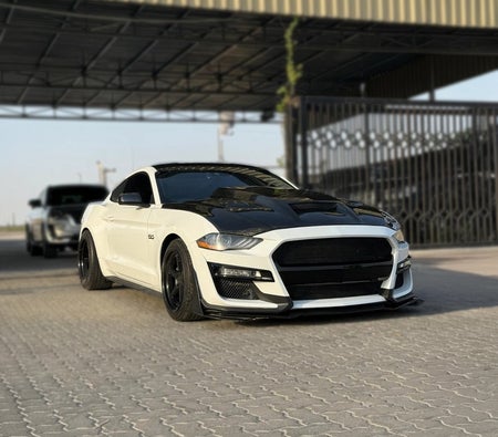 Ford Mustang 2021 — OneClickDrive