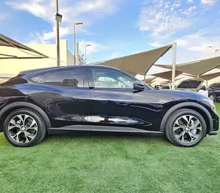 فورد Mustang Mach E 2022