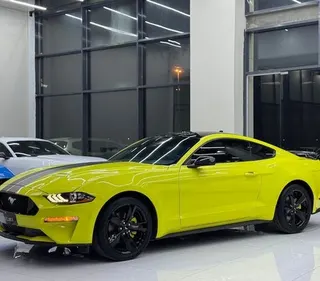 Ford Mustang 2021 — OneClickDrive