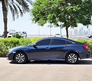 Honda Civic 2019 — OneClickDrive