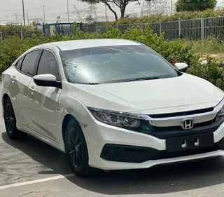 Honda Civic 2020 — OneClickDrive