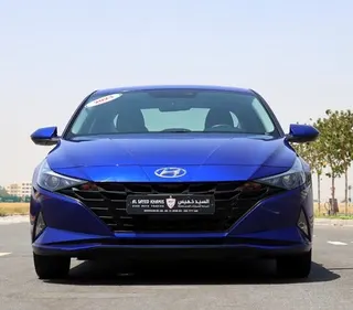 Hyundai Elantra 2023 — OneClickDrive