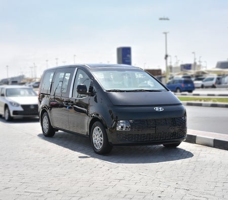 Hyundai Staria 2024 — OneClickDrive