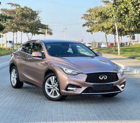 Infiniti Q30 2017 — OneClickDrive