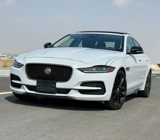 جاكوار Xe 2020 — OneClickDrive