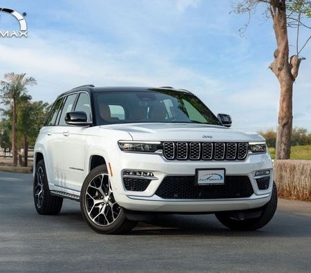 Jeep Grand Cherokee 2025 — OneClickDrive
