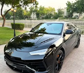 Lamborghini Urus 2023 — OneClickDrive