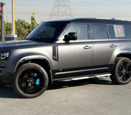 Land Rover Defender 2022 — OneClickDrive