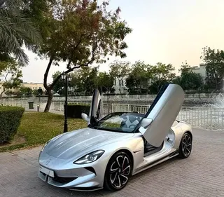 إم جي Cyberster 2023 — OneClickDrive
