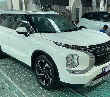 Mitsubishi Outlander 2024 — OneClickDrive