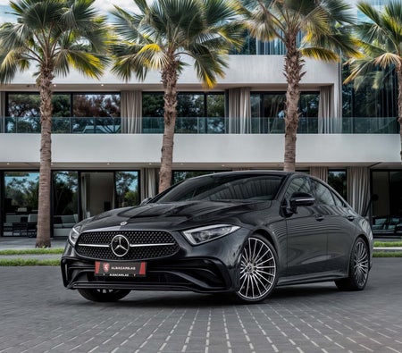 Mercedes-Benz CLS 2023 — OneClickDrive