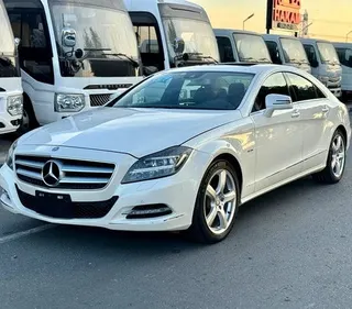 مرسيدس بنز CLS 2011