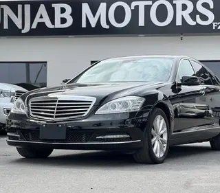 مرسيدس بنز S Class 2011
