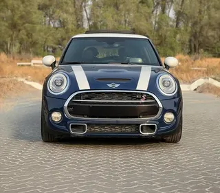 Mini Cooper 2018 — OneClickDrive