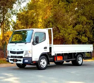 Mitsubishi Canter 2023