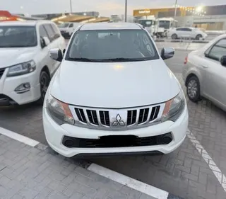 Mitsubishi L200 2018 — OneClickDrive