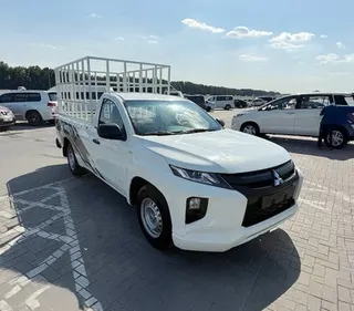 Mitsubishi L200 2021 — OneClickDrive