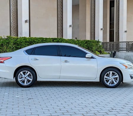 Nissan Altima SV 2016 — OneClickDrive