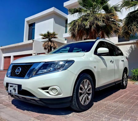 Nissan Pathfinder SV 2015 — OneClickDrive