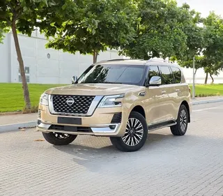 Nissan Patrol Platinum 2015 — OneClickDrive