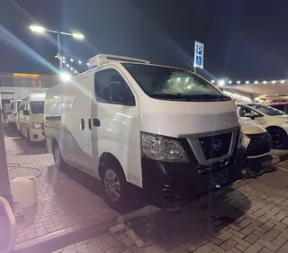 Nissan Urvan 2022 — OneClickDrive