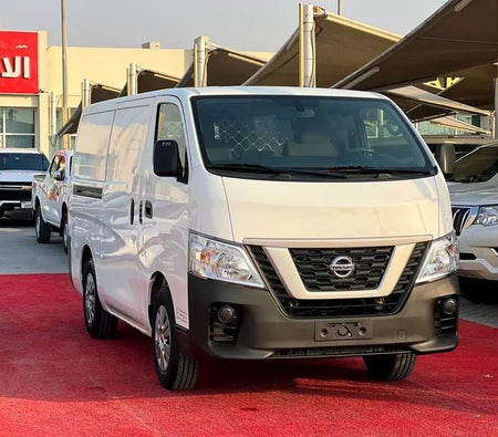 Nissan Urvan 2021 — OneClickDrive