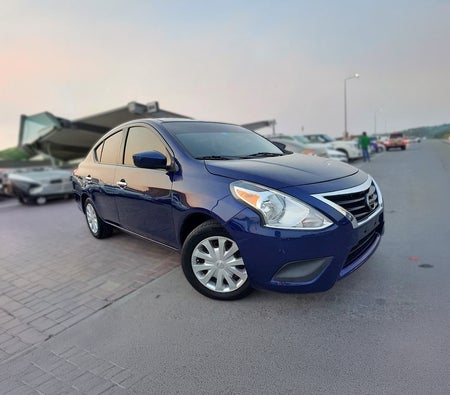 Nissan Versa SV 2019 — OneClickDrive