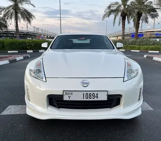 Nissan 370Z 2015 — OneClickDrive