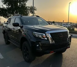 نيسان نافارا 2023
