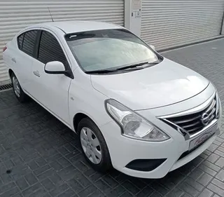 نيسان صني SV 2023
