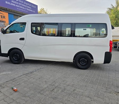 Nissan Urvan 2019 — OneClickDrive