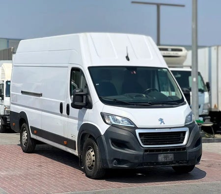Peugeot Boxer 2023 — OneClickDrive