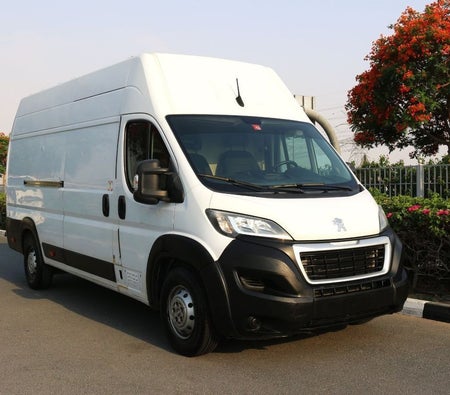 Peugeot Boxer 2022 — OneClickDrive